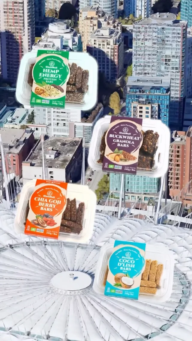 BC Baby energy! Mountains, markets, and Glutenull snacks wherever we go 🌊🍁🍪

Happy BC Day!! Enjoy the long weekend 💚😍🎉
@eatdrinkbuybc #buybc
•
•
•
glutenull #glutenfreebakery #yvreats #plantpowered