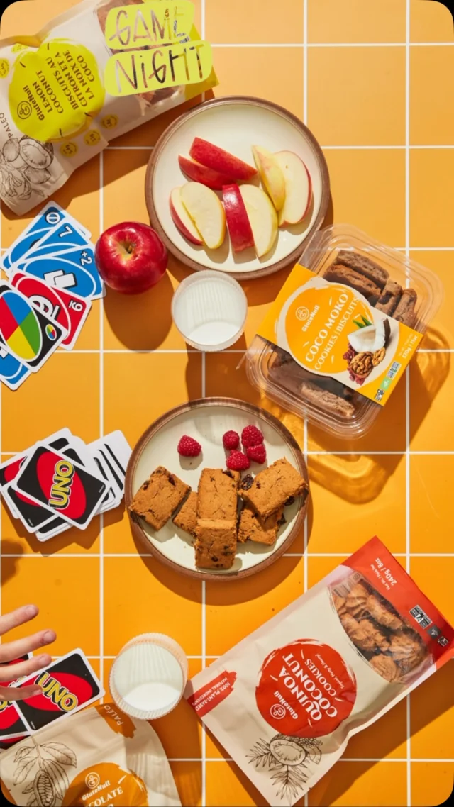 Game night riddle 🎲 What sits in the middle of the table, keeps everyone reaching for more, and doesn’t leave anyone out? 

Answer: Glutenull! ✨😉

Gluten-free, plant-based, and made for sharing 💚Spread the love with Glutenull Bakery 🍪🍞🍰
•
•
•
#glutenfreevegan #plantpowered #madeincanada #plantbased #glutenfreebakery