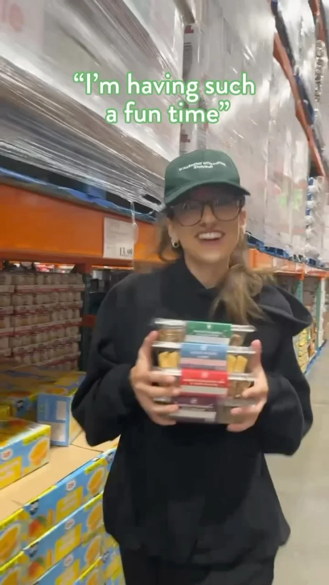 🚗 Our Costco Roadshow continues! 💚Saskatoon, we’re here until October 25! 
Come discover your new favourite snack with Glutenull’s delicious bars, made with wholesome, superfood ingredients. 🌱

✨ Naturally sweetened, with no refined sugar or syrups
✔️ Gluten-free
🌱 100% plant-based
🍁 Proudly made in BC, Canada

Stop by for a sample, discover your favourites, and take advantage of our Roadshow deals! We can’t wait to see you there 🤗

@eatdrinkbuybc #BuyBC
•
•
•

#GlutenFree #PlantBased #Saskatoon #SaskatoonEats